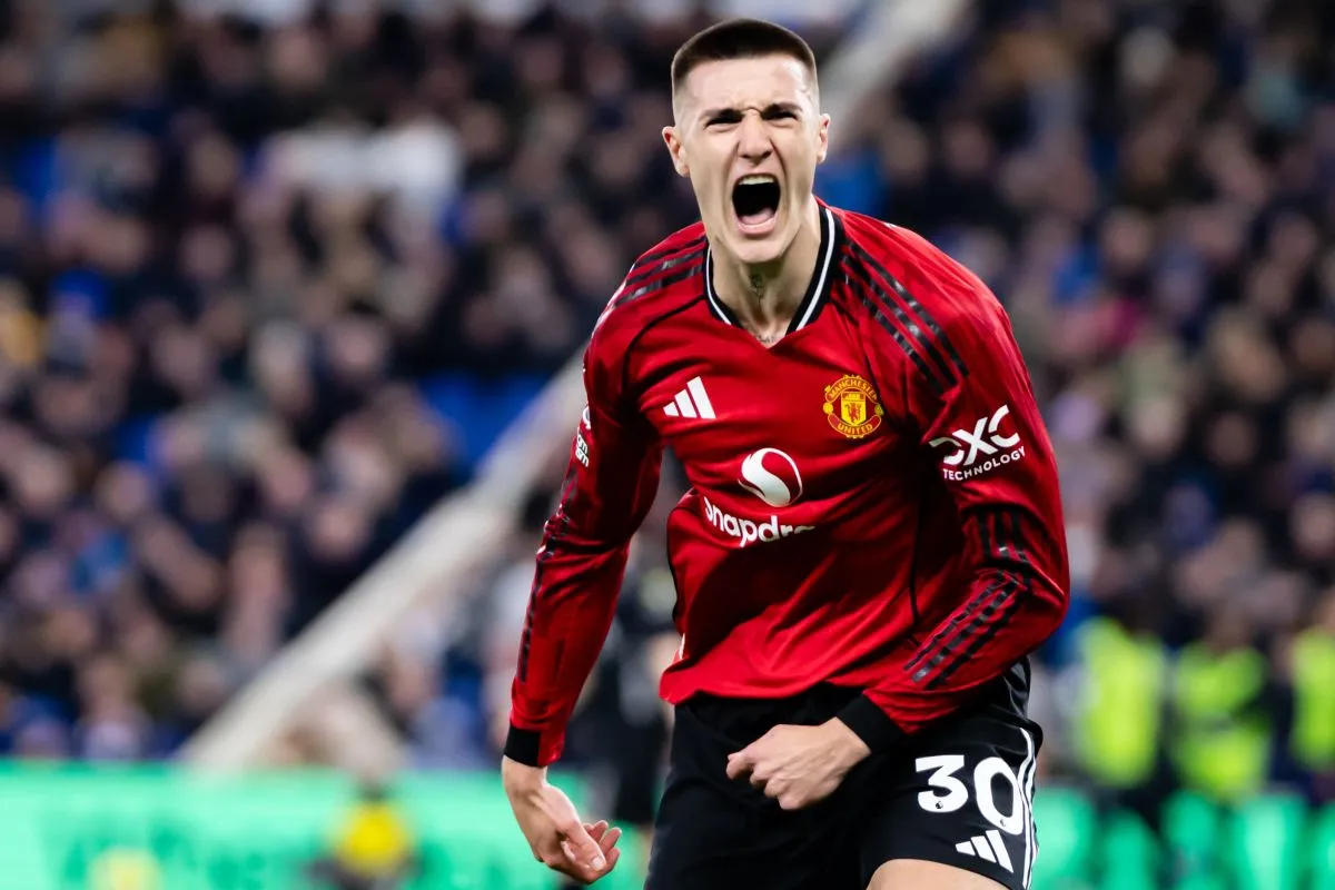 Benjamin Sesko tegaskan profesionalisme meski jadi pemain cadangan di MU