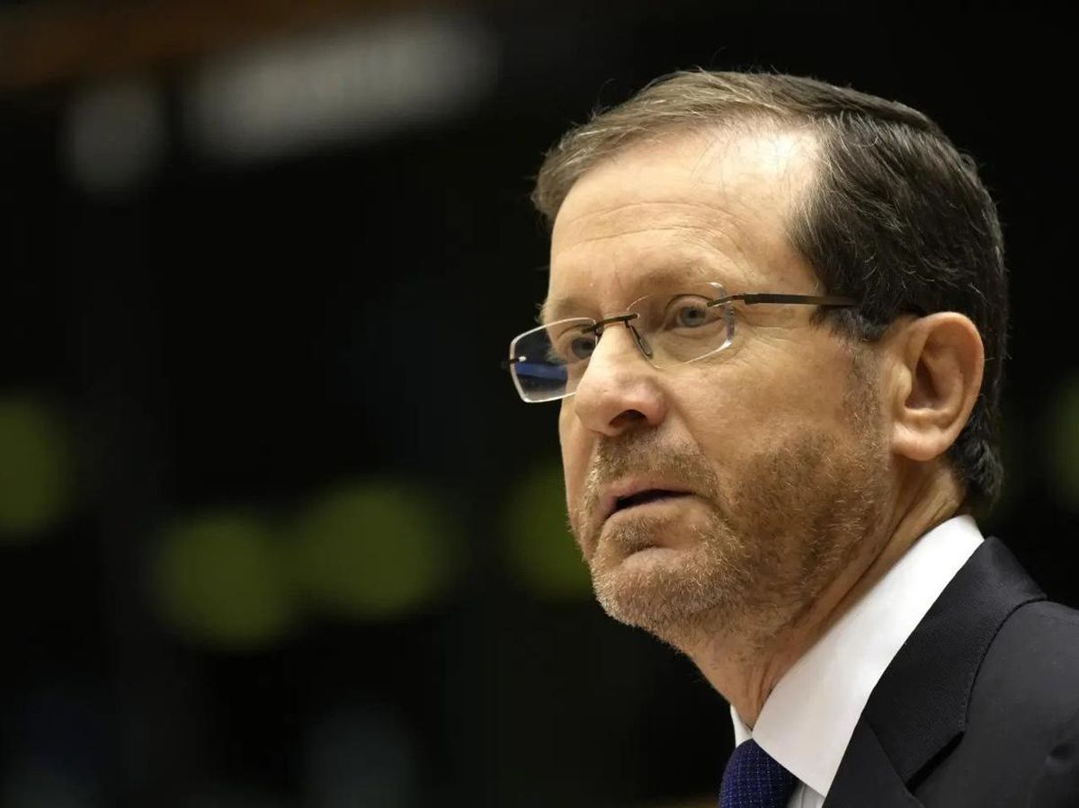 Presiden Israel Hubungi Zelensky, Sampaikan Keprihatinan Mendalam Atas Invasi Rusia