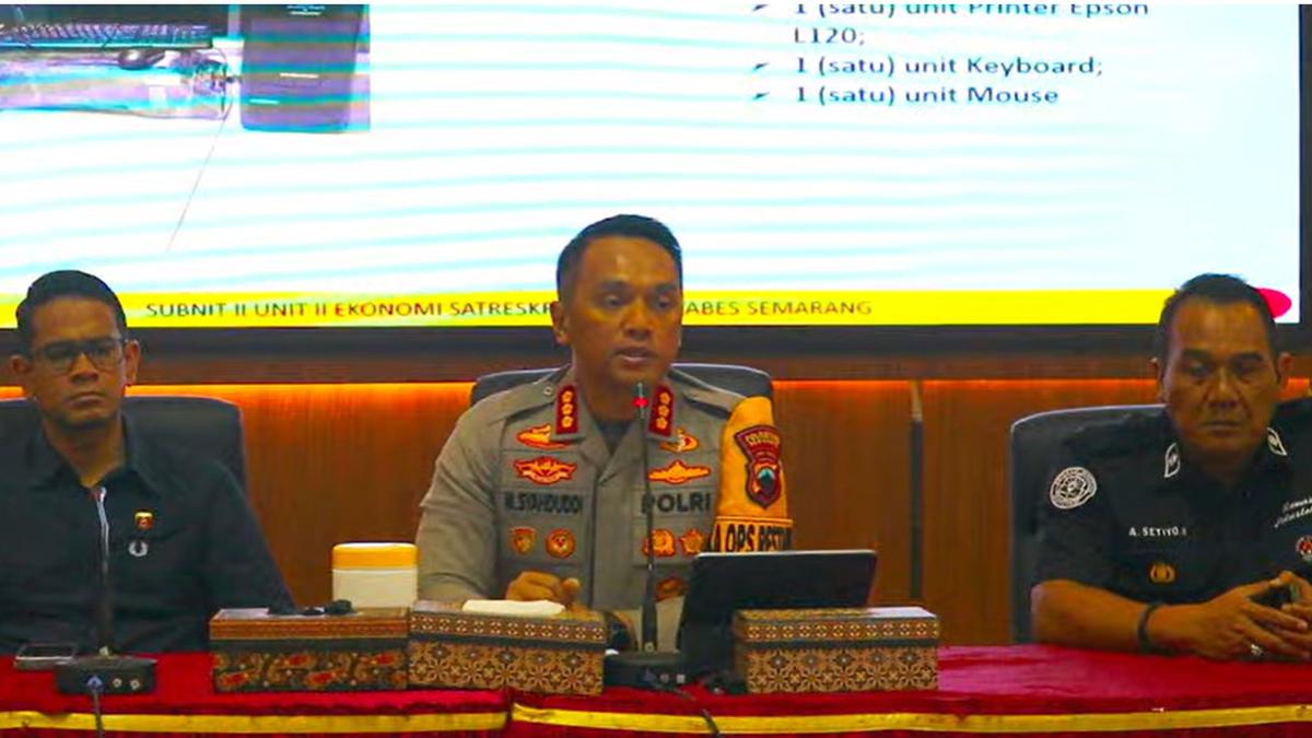 Polisi menetapkan Dirut Cahaya Trans sebagai tersangka kasus kecelakaan maut di Semarang.