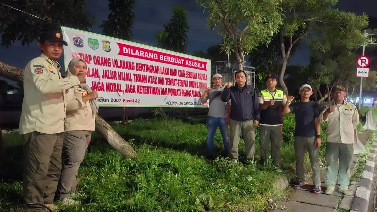 Pemkot Jakarta Timur menutup akses Taman Kota Cawang secara permanen