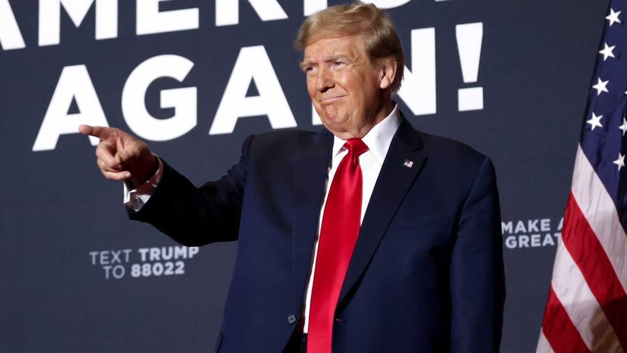 Trump Minta Mahkamah Agung AS Cabut Perlindungan Imigran Suriah: Langkah Tegas Menuju Deportasi Massal