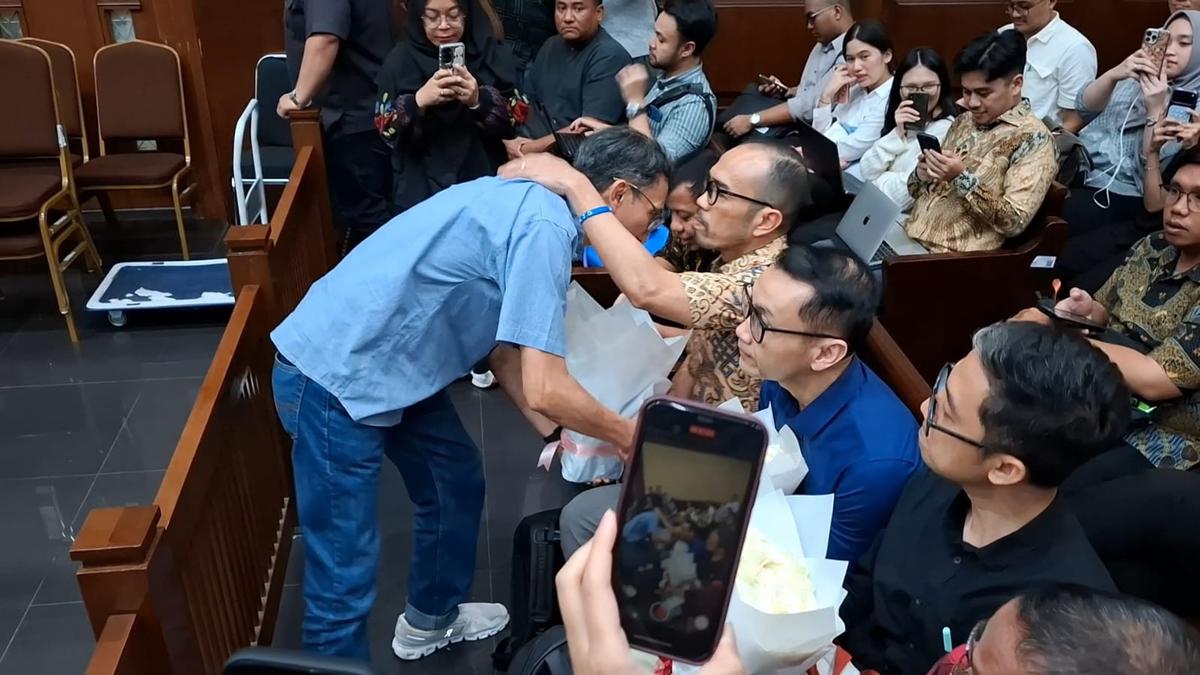 Vonis Korupsi Minyak Mentah dijatuhkan kepada dua komisaris PT JMN