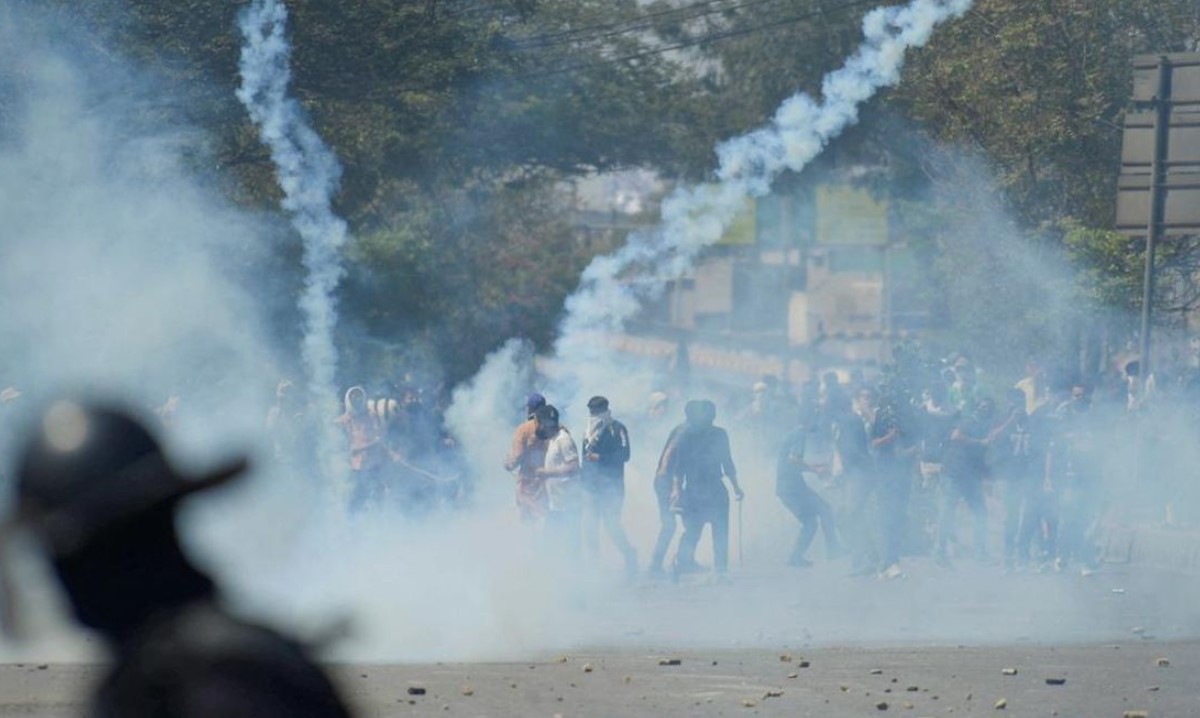 Bentrokan maut pecah di Konsulat AS di Karachi, Pakistan