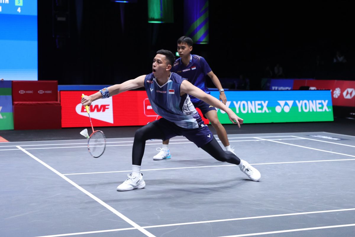 Muhammad Rian Ardianto meminta Rahmat Hidayat main lepas saat Debut Rian Rahmat All England 2026