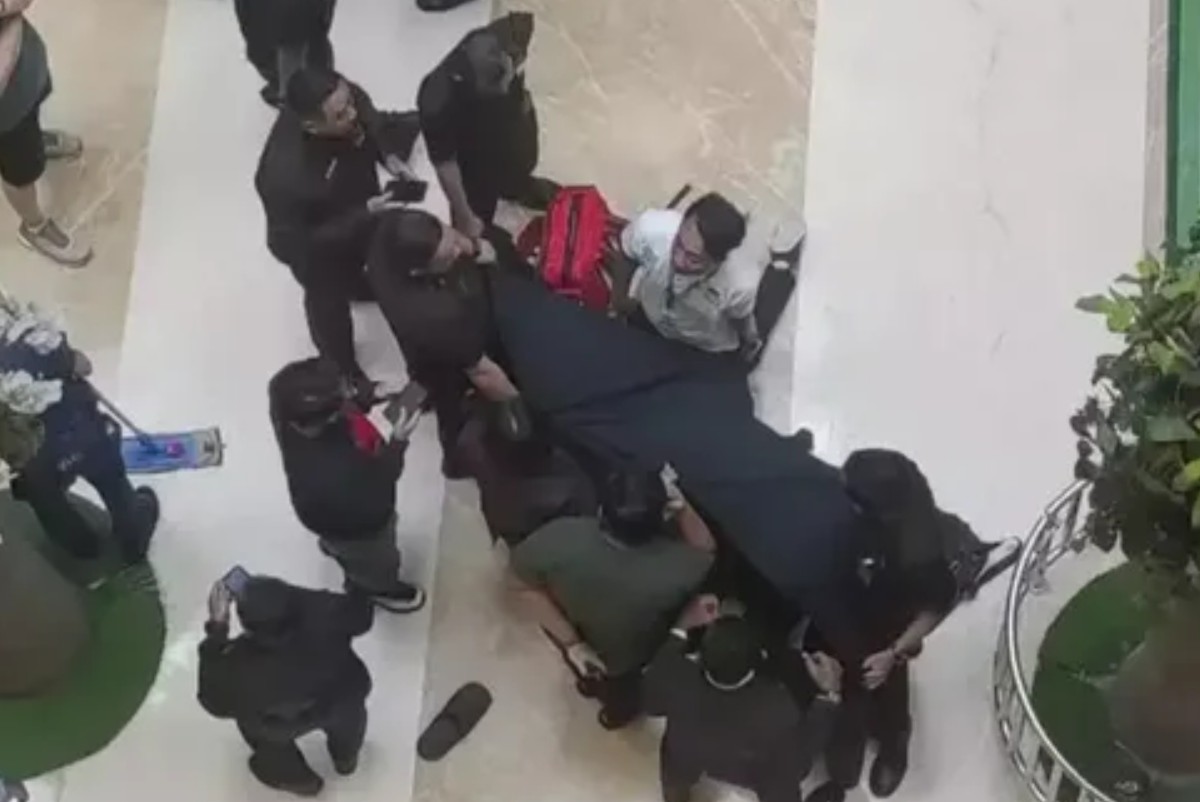 Polisi ungkap kronologi lengkap pria jatuh PIM 2 Jakarta Selatan