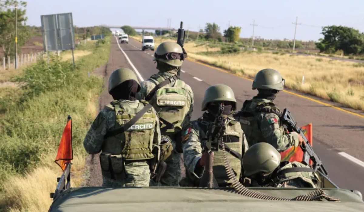 Militer Meksiko menggerebek markas Kartel Narkoba Sinaloa