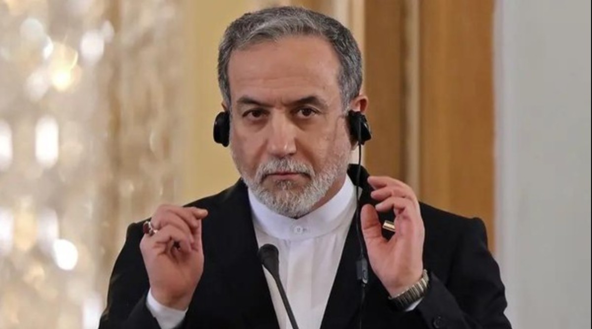 Teheran merespons tajam laporan mengenai Target Israel Menlu Iran